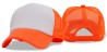 PUBLIGRAFIK DEL SURESTE: GORRA TRUCKER FRENTE BLANCO CON MALLA DE COLOR CON SUBLIMADO AL FRENTE.