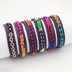 PULSERA DE PIEL / HILO