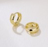 Aretes Dorados Calados R16