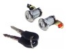 ACCESORIO (8060052Y10-JGO) CHAPA PUERTA TSURU III (B13) (IZQUIERDA Y DERECHA – DOS LLAVES)