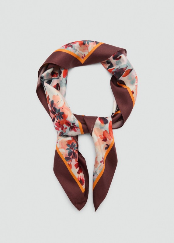 Pañuelo estampado floral