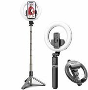 Lámpara de Anillo de 6.5" con Selfie Stick, tripié y Bluetooth L07
