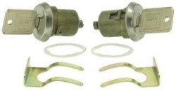 CHAPA (CUB37A060) CHAPA DE PUERTA JUEGO GM PICK-UP 66-91DL7