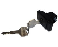 CHAPA (CUB37C028) CHAPA GUANTERA NEGRA TSURUII68630-01L00