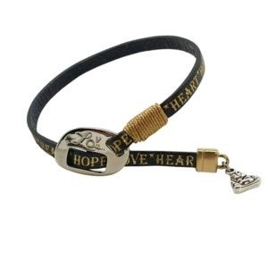 Pulsera de piel con palabras color negro y broche ajustable