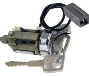 CILINDRO (CUB37A003) CILINDRO DE LLAVE FORD 78-93 LINCOLN 80-84 MERCURY 79-89 CON CABLE