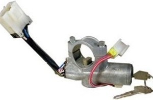 CILINDRO (CUB37C021) CILINDRO DE LLAVE NISSAN TSURU 84-8648700-06F26