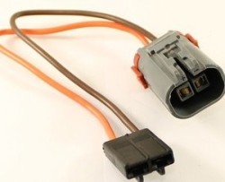 CONECTOR (ARN10147) CONECTOR DE BOMBA GASOLINA MOTOVENTILADOR TSURU III COMPLETO