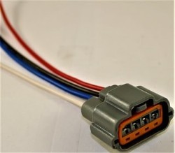 CONECTOR (ARN20136) CONECTOR PARA REGULADOR BOSCH NISSAN TSURU III IB501 REGULADOR HITACHI IH774