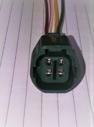 CONECTOR (ARN20167) CONECTOR REGULADOR ALTERNADOR MITSUBISHI IM588 4 TERMINALES CUADRADO