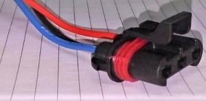 CONECTOR (ARN20170) CONECTOR MOTOVENTILADOR CHEVROLET TORNADO CORSA ZAFIRAASTRA 3 TERMINALES