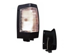 CUARTO (PLAF329DER) CUARTO SALPICADERA D21 PICK UP INCLUYE FOCO DER