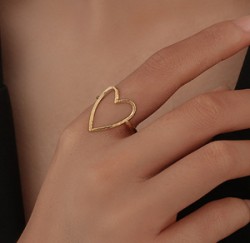 Anillo Corazon Dorado R4