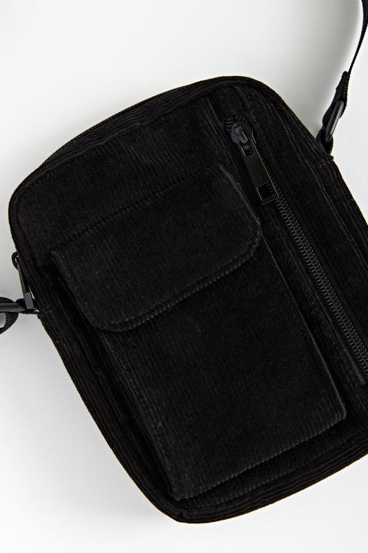 Mini bolso de pana de UO