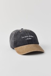 Sur Le Toit Monde Dad Baseball Hat