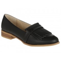 Zapato cerrado CLOE negro