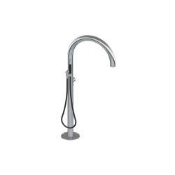 Zen Tina freestanding de hormigón
