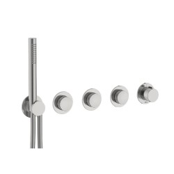 Zen Tina freestanding de hormigón