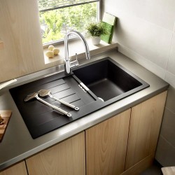 Zen Tina freestanding de hormigón