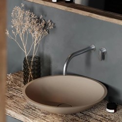 Zen Tina freestanding de hormigón