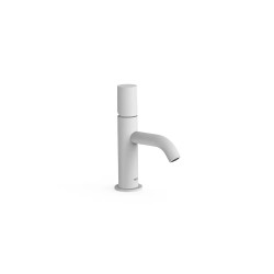 Zen Tina freestanding de hormigón