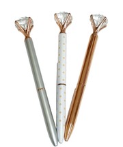 3 Plumas diamantes