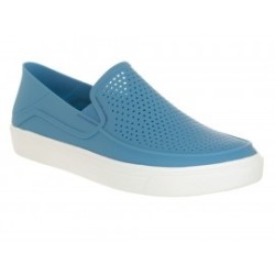 Sandalia Crocs Roka Dusty azul plumbago
