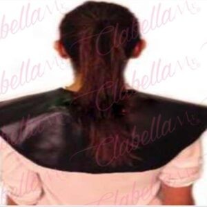 Capa – Cubridor protector negra con peso al frente para estilistas por pieza. CAP (PB)