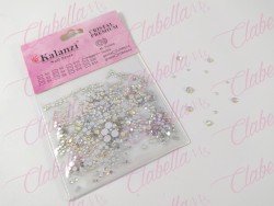 Decoración CRISTAL PLATA AZULADO CRISTALIZADO diferentes tamaños para uñas aprox 600 piezas por sobre (Cristal plata azulado cri