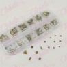 Decoración CRISTALES DORADO METALIZADO CON FIGURAS para uñas, aprox 400 piezas en pastillero – estuche de plástico de 13x5cm con
