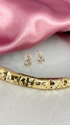 Aretes broquel circulo punteado 132C