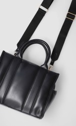 Bolso Estructurado Negro