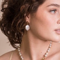 Aretes de Perla gris