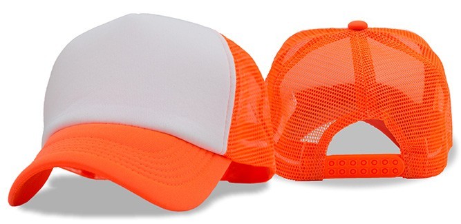 GORRA TRUCKER FRENTE BLANCO CON MALLA DE COLOR CON...