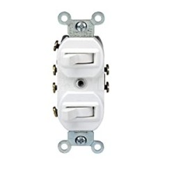 APAGADOR DOBLE 3 VIAS 15A 120/277V BLANCO