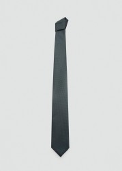 Corbata estructura anti-arrugas