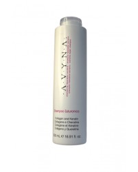 Ialuronico Shampoo perfecto para cabellos muy procesados, deshidratados y maltratados 500ml - AVYNA